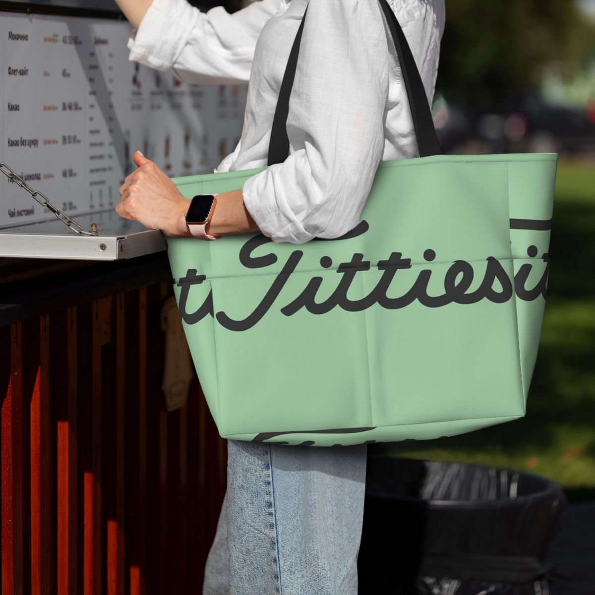 Titties Golf Ball Beach Tote B - Crossfit G avis et prix